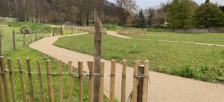 Renaturation du site de l'ancienne piscine à Lumbres